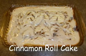cinnamon roll cake
