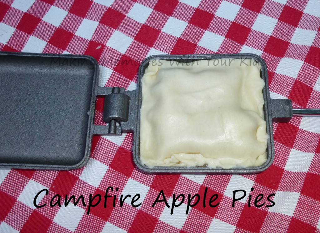 campfire apple pies