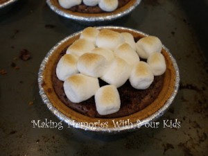 S'mores Brownie Pie