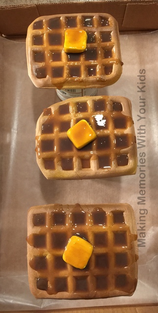 How to make a waffle postcard – SheKnows
