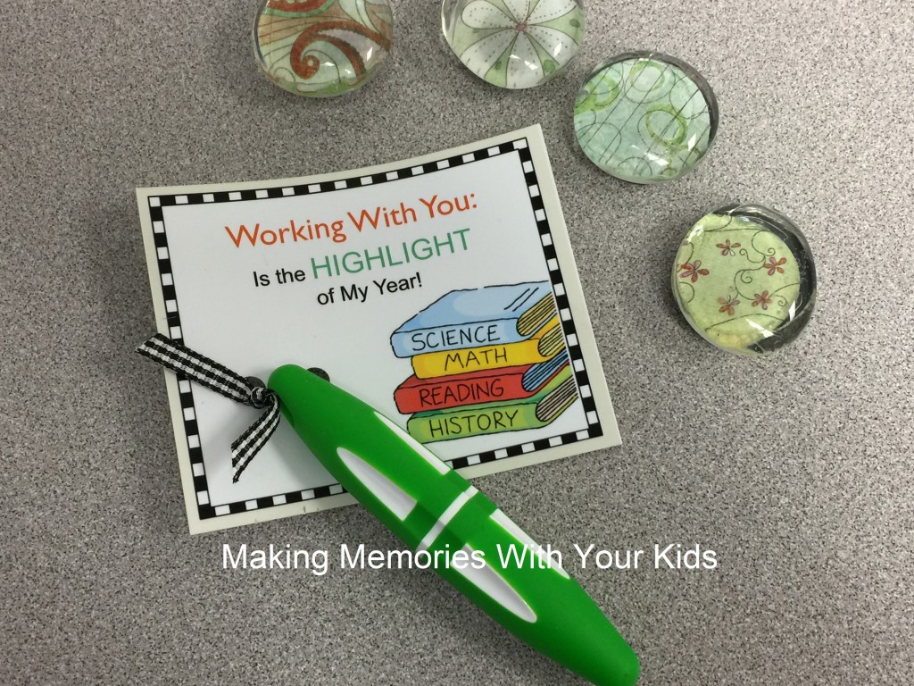 Easy Co-worker Thank You Gift With Printable - Making Memories With