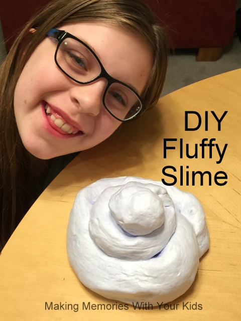 DIY Easy Fluffy Slime {Step by Step}