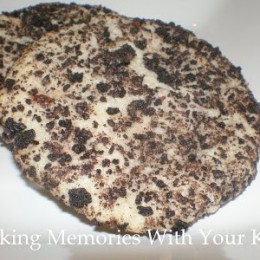 {Crazy Cooking Challenge} Oreo Cheesecake Chocolate Chip Cookies