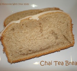 {Secret Recipe Club} Chai Tea Bread