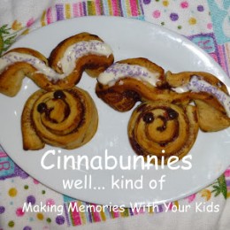Cinnabunnies – Bunny Shaped Cinnamon Rolls