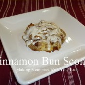 cinnamon bun scones