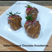 Salted Caramel Chocolate Strawberries