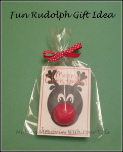 Fun Rudolph Christmas Gift Idea with Free Printable (Teacher Appreciation Gift)