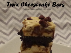 Twix Cheesecake Bars