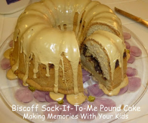 Biscoff Sock It To Me Pound Cake