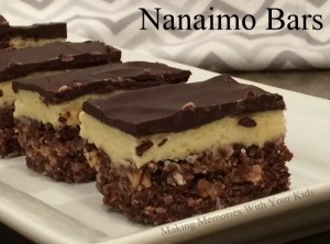 Nanaimo Bars - Amazingly Delicious No Bake Cookies from Canada