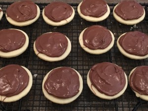 Salted Caramel Shortbread Cookies